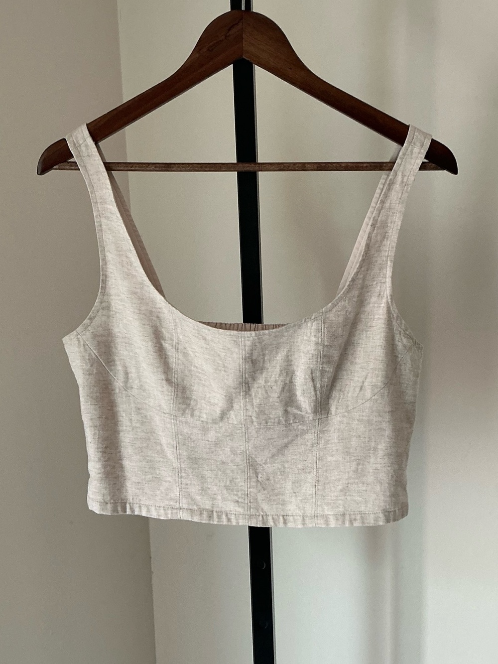 Banana Republic | Linen Blend Minimalist Crop Tank Top